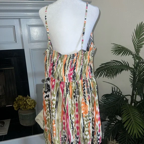 NWT New Look Pink and Yellow Sundress with Spaghetti Straps - Picture 4 of 8